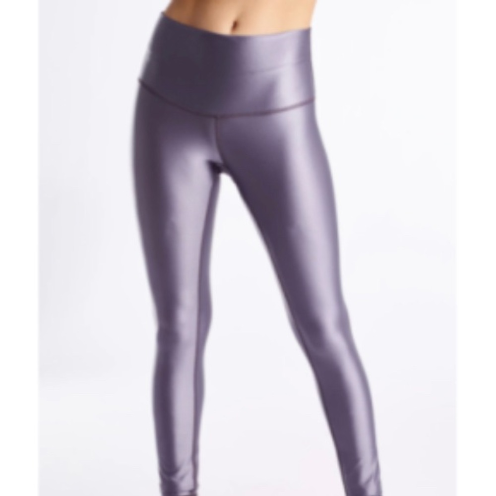 - DYI HighShine Moonstone leggings